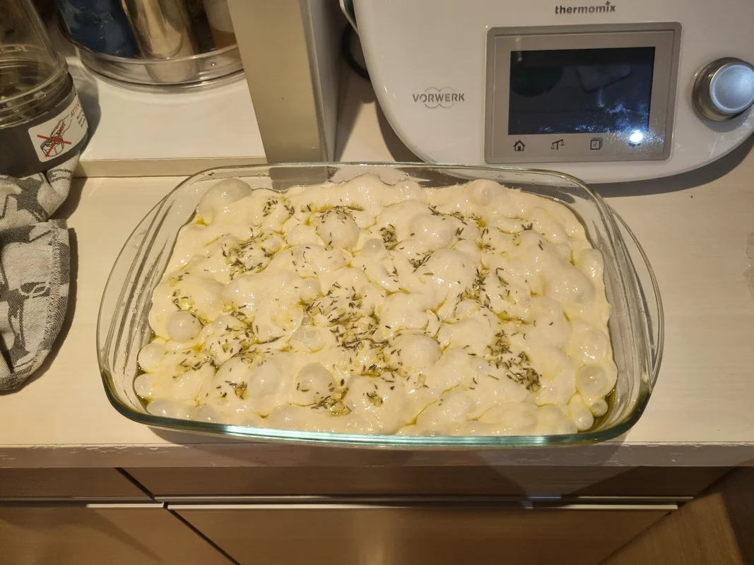 La pâte à focaccia après le pétrissage